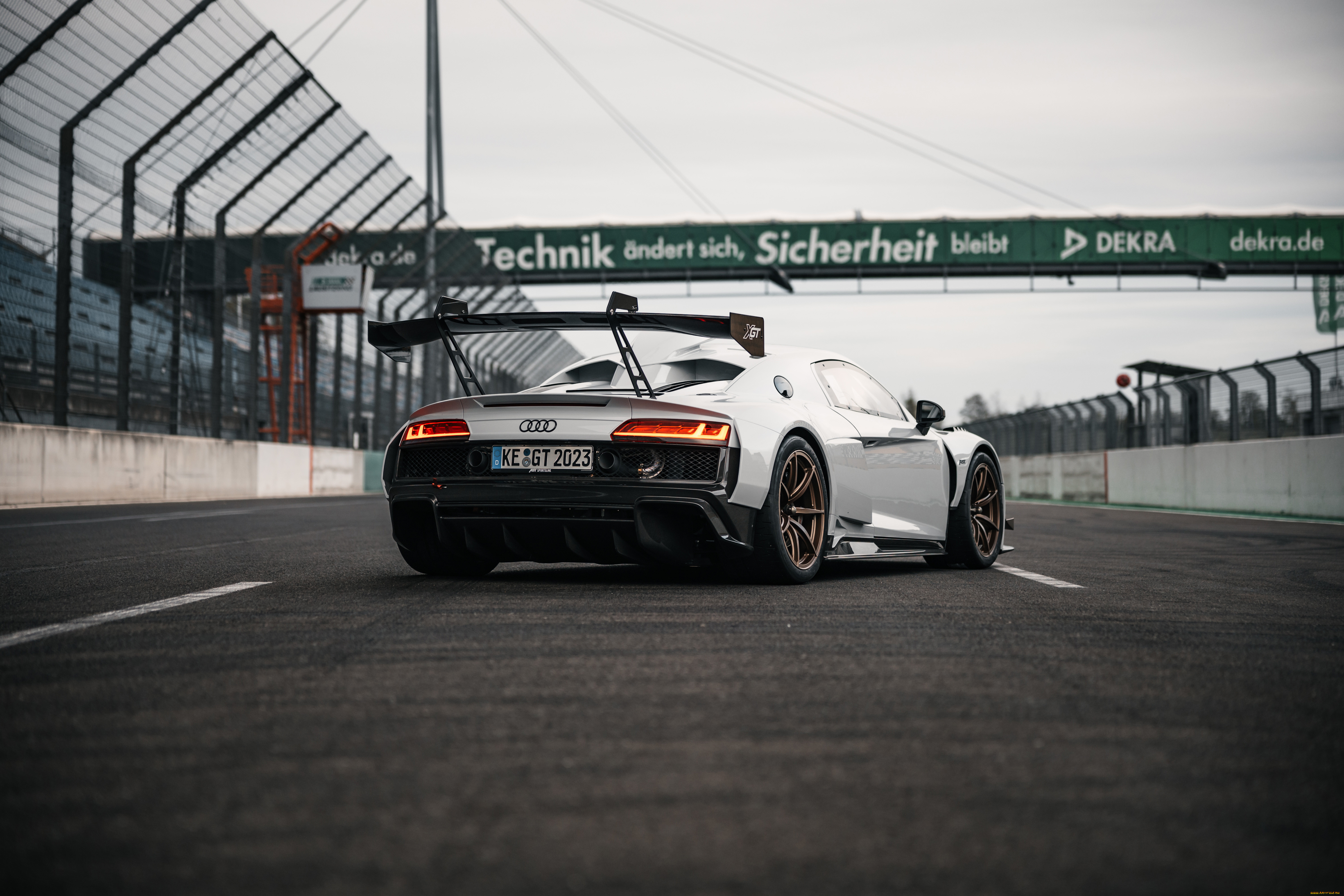 , audi